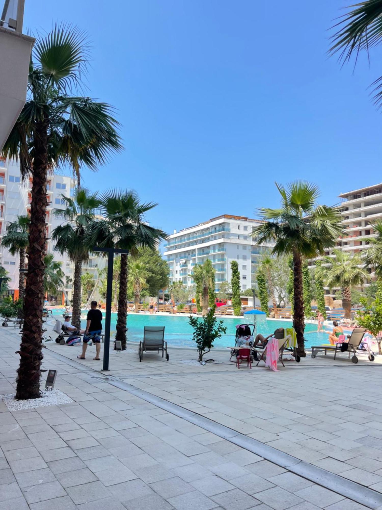 View Of Flamingos Apartament *